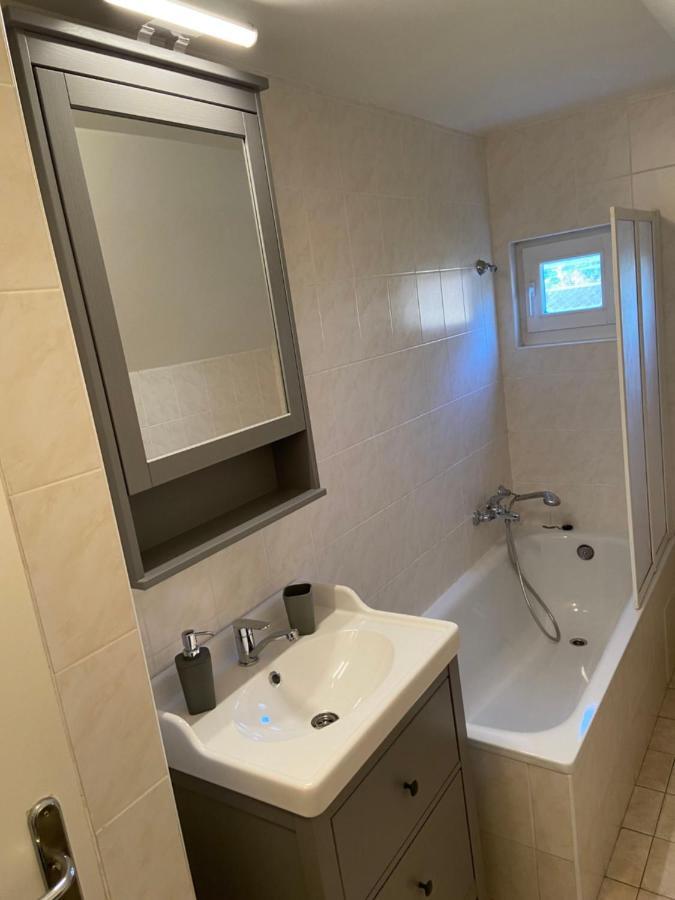Holiday Home Holiday Hill 29 By Interhome Cista  Buitenkant foto